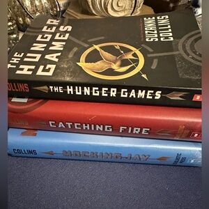 The Hunger Games Trilogy Book Set